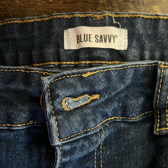 Women’s distressed skinny jeans - Blue Savvy brand Size 15/32 - Picture 2 of 8